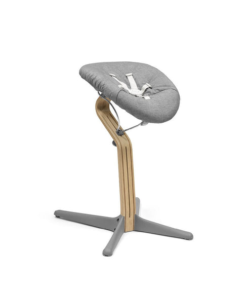 Nomi Syöttötuoli, useita eri värejä, Stokke